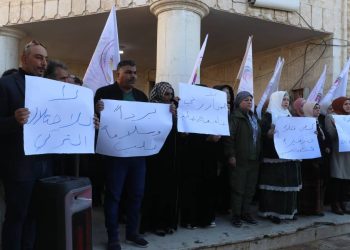 بيان لتجمع نساء زنوبيا في مقاطعة الرقة من أجل استهداف حلب.