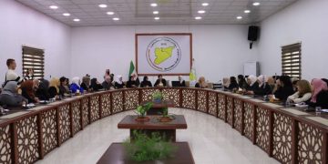 اجتماع يهدف إلى تعزيز المشاركة النسوية ووضع رؤية مشتركة لمستقبل الرقة.